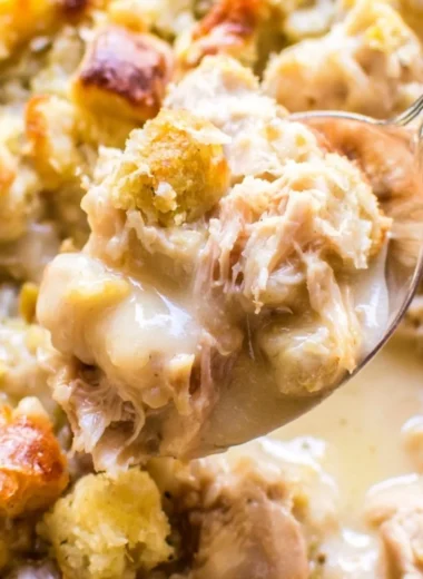 Delicious leftover turkey casserole recipe with creamy sauce and vegetables